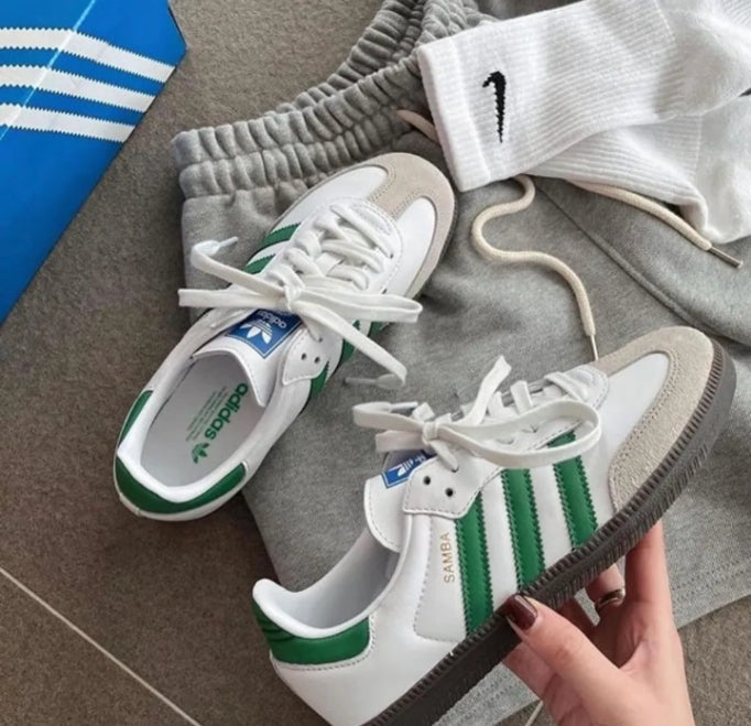 Samba Sneakers