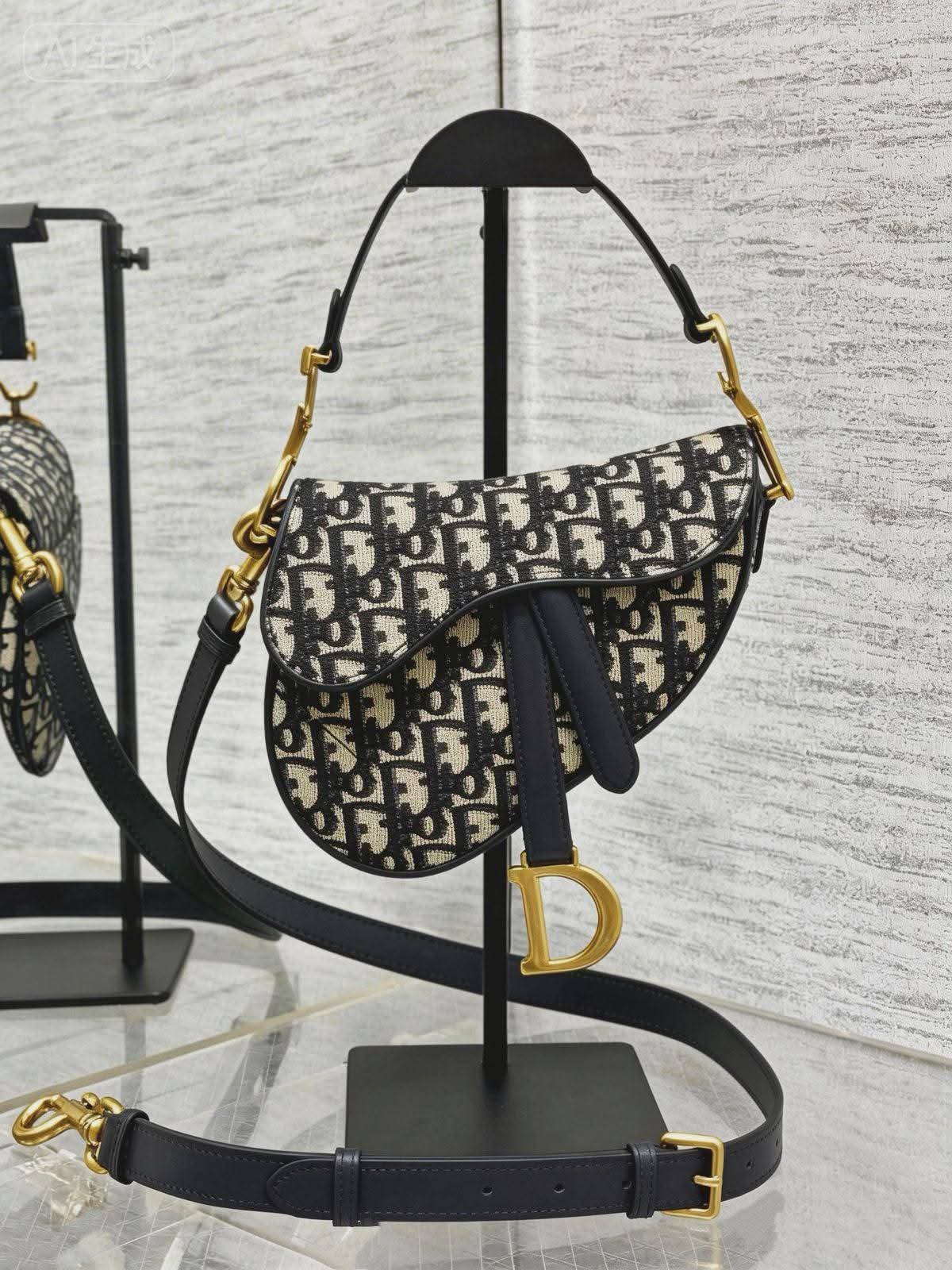 Dior Saddle Bag